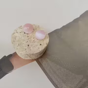 925銀針×嬌粉貓眼石×耳針