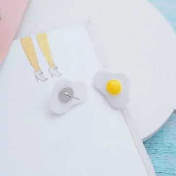 荷包蛋×耳環.avif