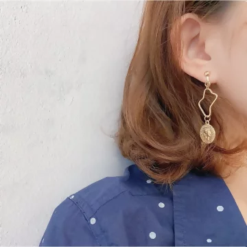 不規則希臘硬幣×不對稱螺旋耳夾.avif