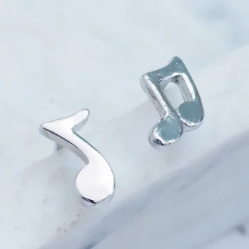 925銀針×小音符×不對稱耳針.avif
