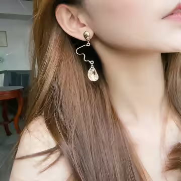 不規則平衡珍珠×不對稱螺旋耳夾