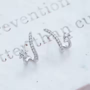 U星鋯鑽&times;耳環