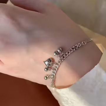 愛心垂墜圓珠&times;手鍊