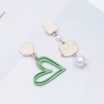 綠心小萌貓×不對稱三角耳夾