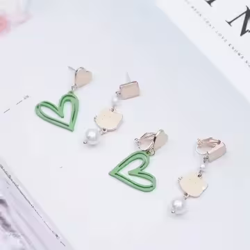 綠心小萌貓×不對稱三角耳夾