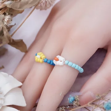 簡約小花串珠×五套件戒指組.avif