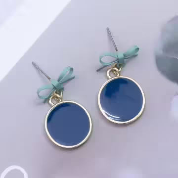 小巧蝴蝶結圓圈×吊墜耳環