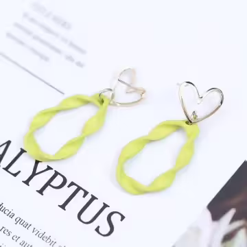 扭結綠圈圈愛心&times;吊墜耳環
