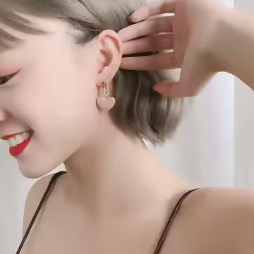 粉紅愛心希臘古幣×不對稱吊墜耳環