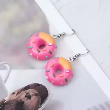 草莓甜甜圈×吊墜耳勾