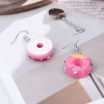 草莓甜甜圈×吊墜耳勾