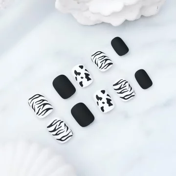 經典動物皮紋霧面×穿戴式手指甲片×二十四入 .avif