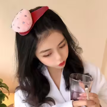 草莓布偶×髮夾