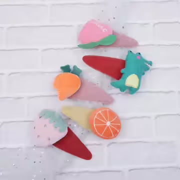 草莓布偶×髮夾