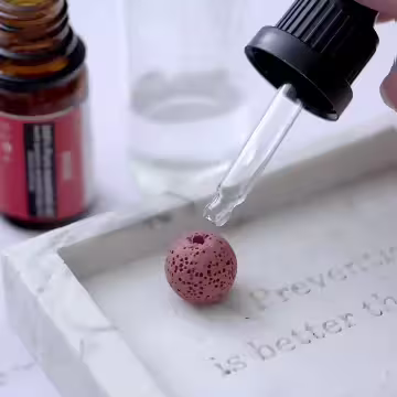 繡花球×薰香火山石×長項鍊