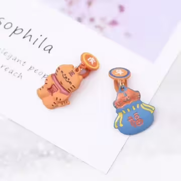 虎年福袋×不對稱三角耳夾