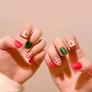 法式粉膚銀蔥亮面×穿戴式手指甲片×二十四入 .avif