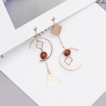 金沙球C字幾何×不對稱三角耳夾.avif
