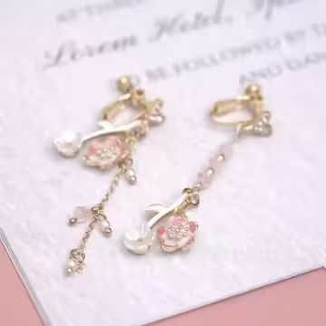 長款粉櫻桃花流蘇×不對稱螺旋耳夾