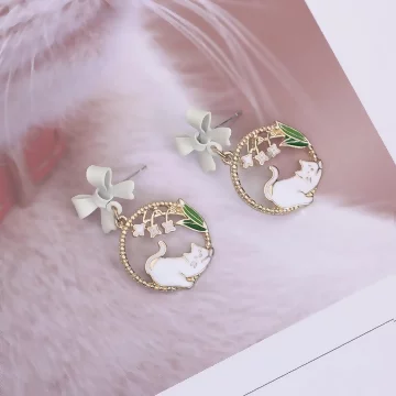 淘氣貓咪鈴蘭花×吊墜耳環.avif