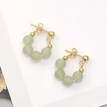 綠玉串珠×後掛式耳環×共二色.avif