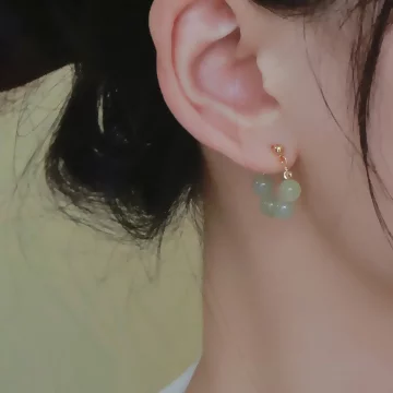 綠玉串珠×後掛式耳環×共二色.avif