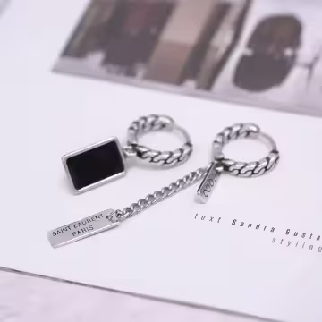 黑長方鍊條字母×吊墜耳扣