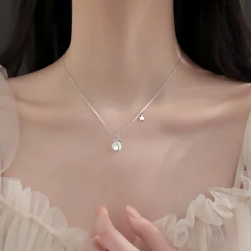 貓眼石星球×鎖骨項鍊.avif