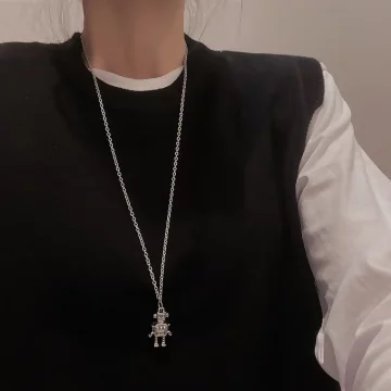 復古機器人×長項鍊.avif