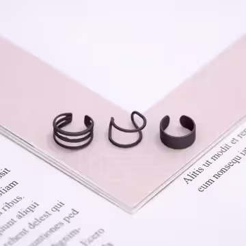 金屬輕奢鏤空×三件單邊U型耳骨夾×共三色