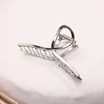 銀色極簡交叉×鯊魚夾