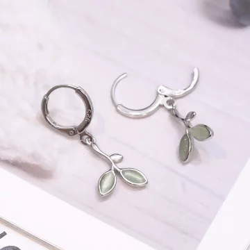綠芽貓眼石×吊墜耳扣.avif