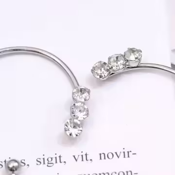 左耳線條蝴蝶飛舞×耳掛