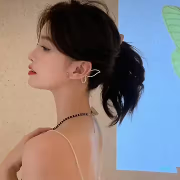 左耳線條蝴蝶飛舞×耳掛