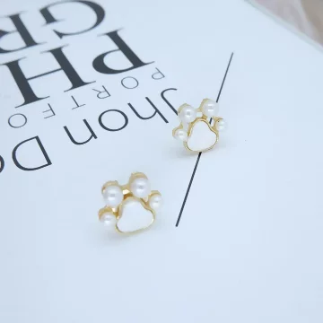 珍珠肉球×耳環.avif