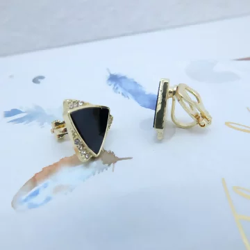 高冷黑三角×三角耳夾.avif