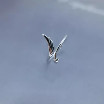 鬱金香花園×耳環 .avif