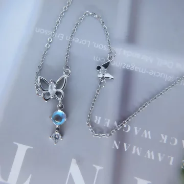 925銀飾×月光石小蝴蝶×鎖骨項鍊 .avif