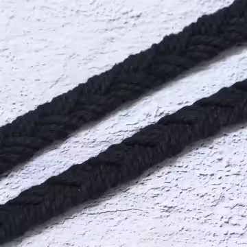 單色結辮編織×手機斜背雙勾掛繩×黑色