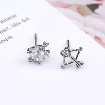925銀針×愛神之箭×不對稱耳環.avif