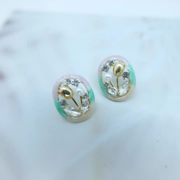 鬱金香花園×耳環 .avif