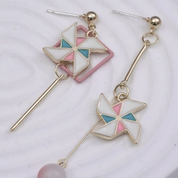 紙風車直桿×不對稱吊墜耳環 .avif