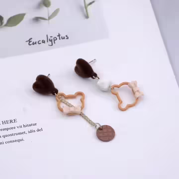 絨毛愛心小熊餅乾&times;不對稱吊墜耳環