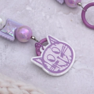 紫色愛心糖果貓咪吊牌×手機腕帶掛繩.avif