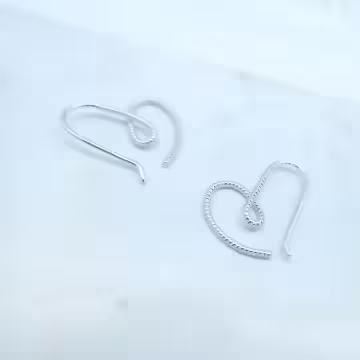 愛心線條麻花捲&times;耳勾