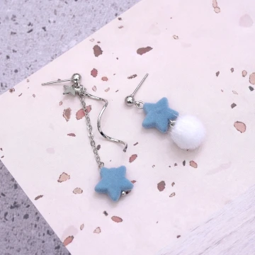 冰天雪地霧霾藍星×吊墜耳環.avif