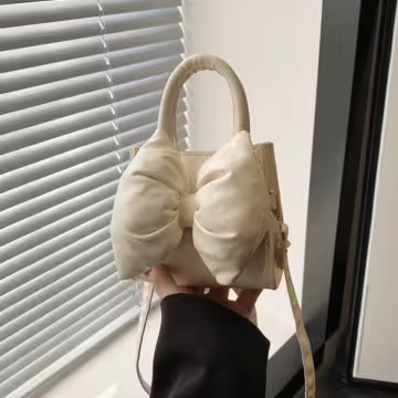 澎澎蝴蝶結小廢包×斜背包×白色