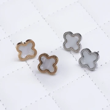 316鋼飾×白色四葉草×耳釘×共二色.avif