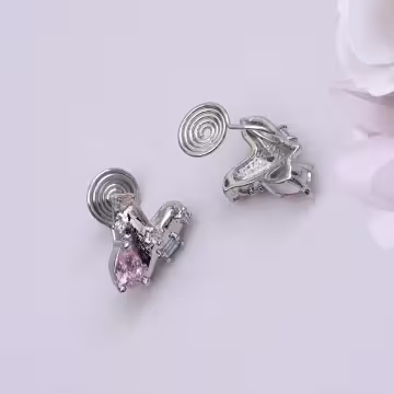 愛心小彩鑽&times;蚊香盤U型耳夾