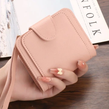 簡約皮革×翻頁三層短皮夾×粉紅.avif